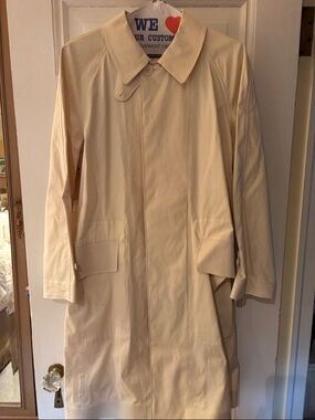 Classic Cream Trench Coat - Lightweight Button Front